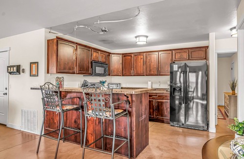 Moab South Valley House | Lovely home w/shared seasonal pool/hot tub & beautiful desert views