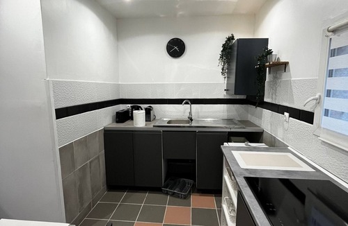 Villepinte House | Lovely house 15 minutes from CDG airport, 10 minutes from the exhibition center