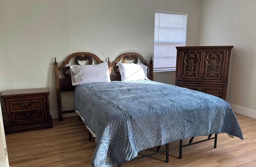 Blytheville House | Lovely house with cool AC in charming Blytheville