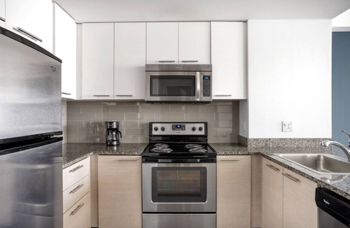 East Cambridge Apartment | Lovely Kendall Square 1BR w/Concierge & Gym, steps to MIT, by Blueground