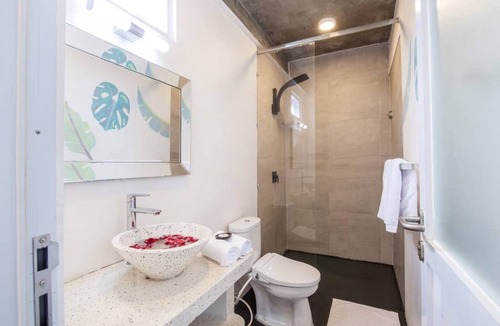 Pererenan Hotel | Lovely Loft Space with room for four people Unit #2