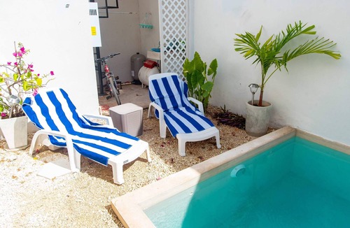 Merida Villa | Lovely Modern 3BR Villa, own Pool, 200m from the Beach!