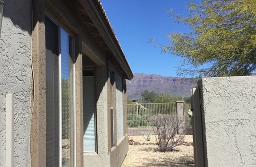 Gold Canyon Apartment | Lovely Mountain View, Close to hiking & golf, Comfortable Home, Community Pool