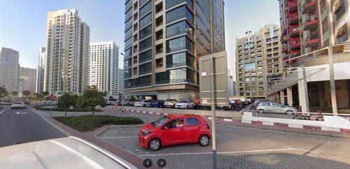 Barsha Heights House | Lovely Private Partition Room in Barsha Heights