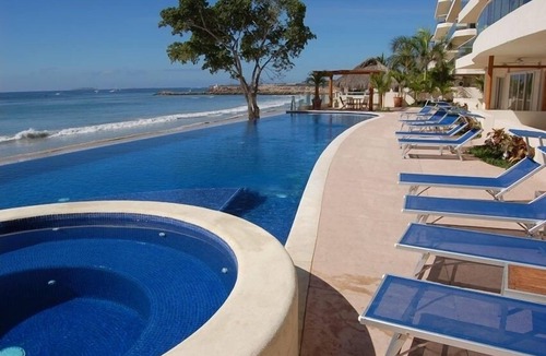Emiliano Zapata Condo | Lovely Punta Mita 1 bedroom condo. Right on the Beach! Great Surfing, Safe Place