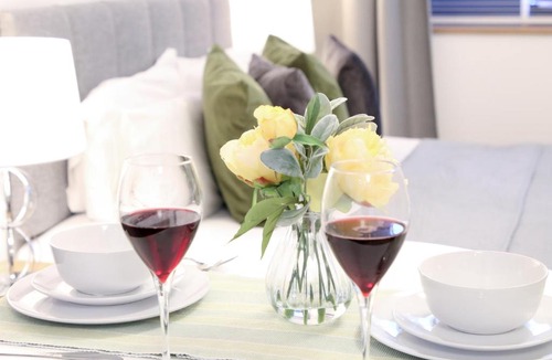 Sydenham Apartment | Lovely Studio Apartment with access for Wheel-chairs in Sydenham
