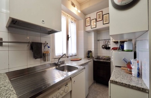 San Vittore Apartment | Lovely studio apartment in the famous neighborhood of Sant'Ambrogio.
