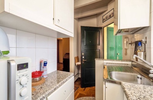 San Vittore Apartment | Lovely studio apartment in the famous neighborhood of Sant'Ambrogio.