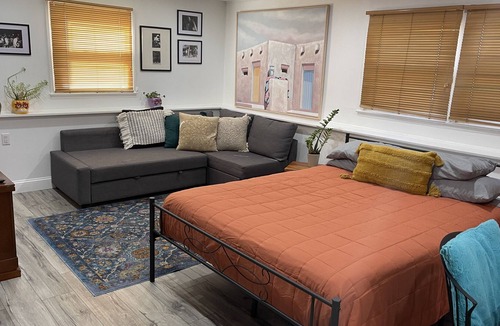 Baldwin Harbor Apartment | Lovely Studio apartment in Baldwin Harbor