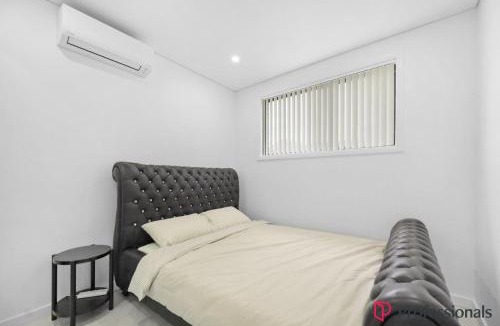Cabramatta Apartment | Lovely Studio Close to Cabramatta & Liverpool City