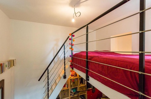Belleville Apartment | Lovely Studio in Belleville