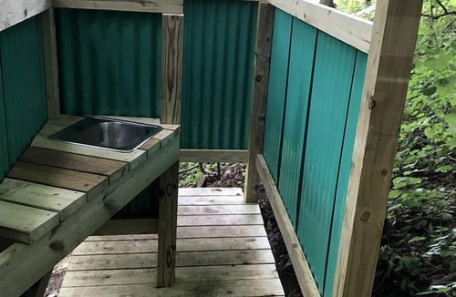 Shepherdstown House | "Lovely Tiny House Rental for a Romantic Getaway in Shepherdstown, West Virginia