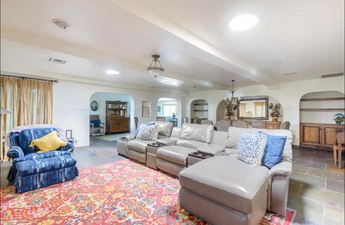 Camelback East House | Lovely Uptwn PHX Oasis!