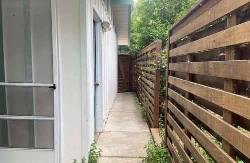 Cascade House | Lover's Hideaway