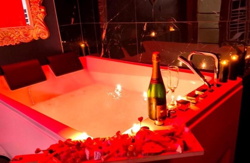 Laon Sud Apartment | Loveroom LovaLova