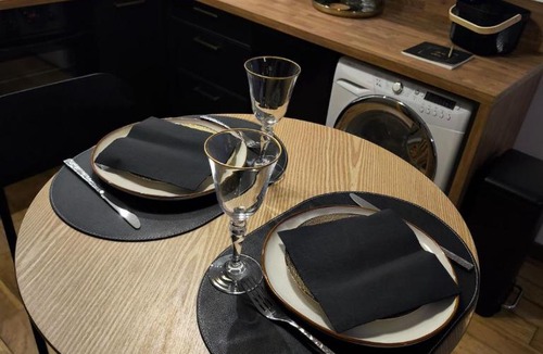 Laon Sud Apartment | Loveroom LovaLova