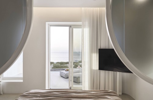 Drafaki Hotel | Lovia Mykonos