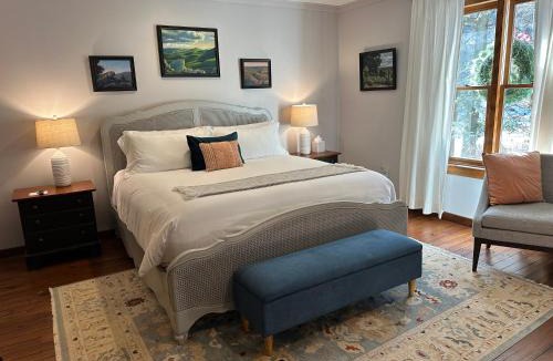 Boone Bed & Breakfast | Lovill House Inn
