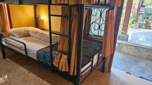 Kaliasem Hostel | Lovina Guesthouse Mai Family
