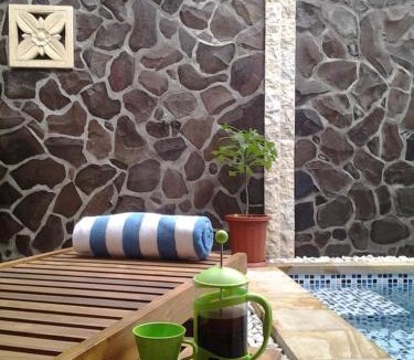 Lovina House | Lovina Oasis Hotel