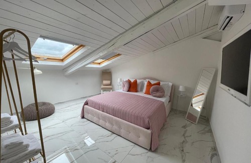 Naples City Centre Apartment | LoVolcano 2