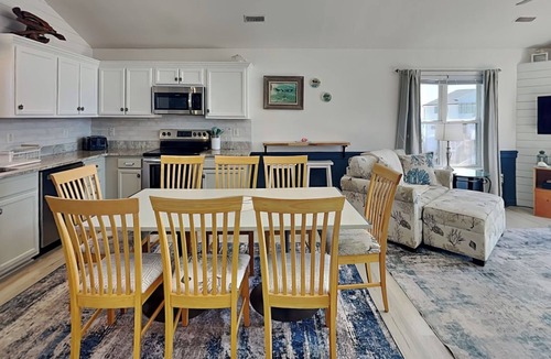 Village of Stump Sound House | Lowe Tide | Beautiful Beach Views!