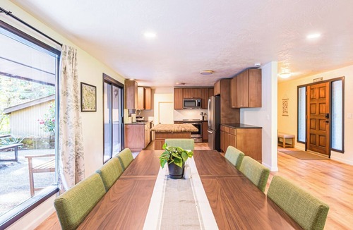 Port Angeles House | Lower Elwha Base Camp Near Olympic National Park