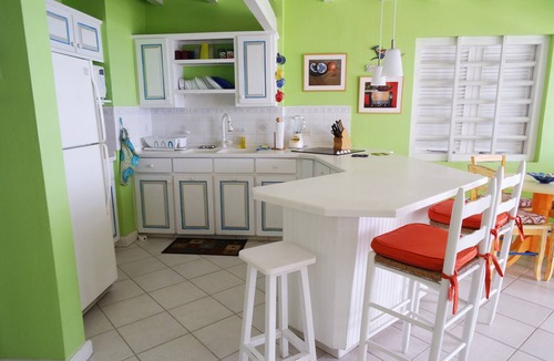 Saint Matthias Apartment | Lower Swanage - 1 bedroom on the Beach.