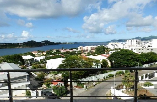 Bellevue Condo | Lowlands Cupecoy Beach Rooftop Condo