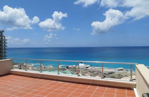 Bellevue Condo | Lowlands Cupecoy Beach Rooftop Condo
