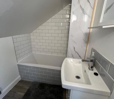 Leicester Apartment | LT 1-2 Studio Apartment - Free St Parking