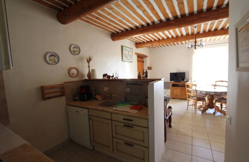 Cabrieres-d'Avignon House | LUBERON PARK IN A STONE MAS WITH CABRIERES OF AVIGNON NEAR GORDES