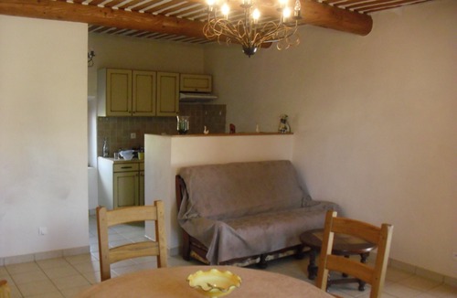 Cabrieres-d'Avignon House | LUBERON PARK IN A STONE MAS WITH CABRIERES OF AVIGNON NEAR GORDES