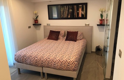 Pierrevert Bed & Breakfast | Luberon Provence - Chez L'habitant. 1 à 2 chambres confortables et chaleureuses