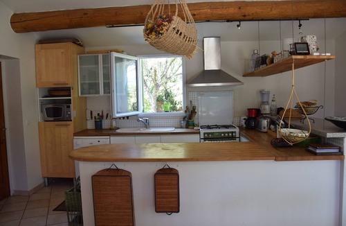 Croagnes Villa | Luberon villa 10 pers. 2 in CABANE PERCHEE in an oak- HEATED swimming pool