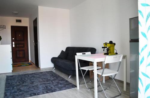 Saturn Apartment | LUCA Apartments