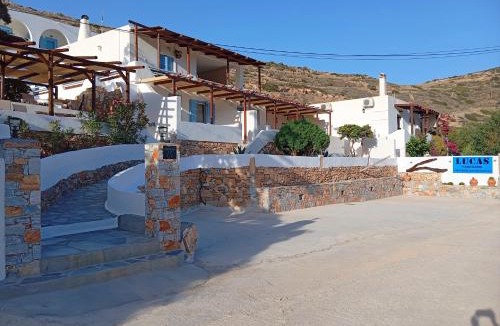Alopronia Apartment | Lucas B Panorama