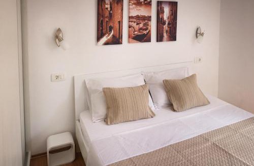 Old Town Apartment | Luce