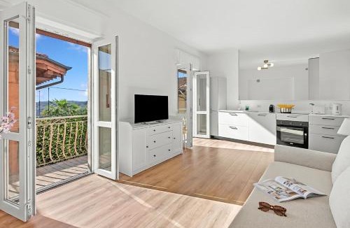 Levo Apartment | Luce Terra