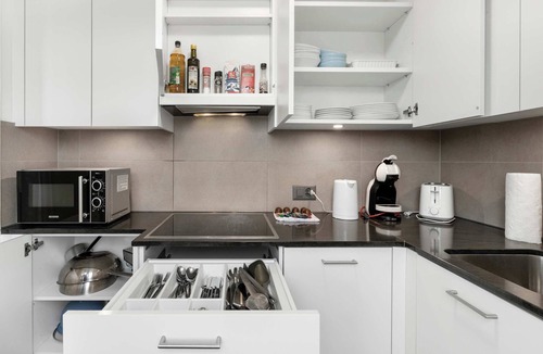 Lucerne Apartment | Lucern 2-BR Flat w Netflix Top location
