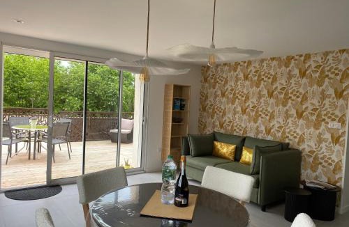Teilhard Apartment | "Luci" proche du Zenith, Arténium Ceyrat, Auvergne, parking privé ,