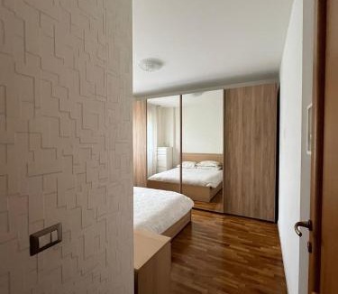 Rome Province Apartment | Luciano Conti