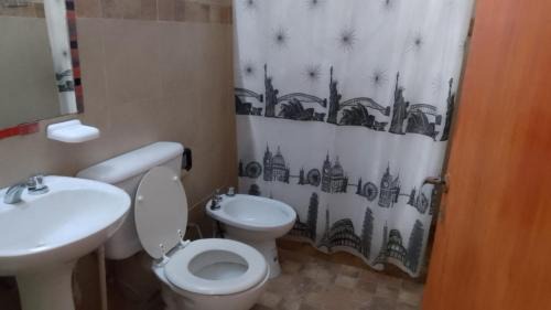 Villa Parque Siquiman House | Lucrecia