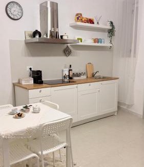 Macchia House | Lucy Home