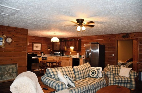 Tannersville House | Lucy's Mountain View