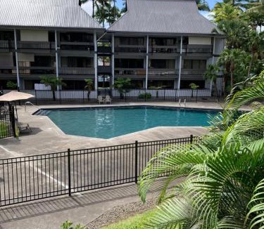 Hilo Apartment | Lucy's Place -STUDIO Apt with air-conditioning, Murphy bed