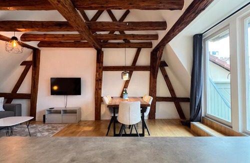 Ludwigsburg Apartment | LudwigsHome Zentralste Lage, Klima, SmartTV, Terrasse