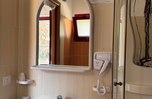 Terme Luigiane Bed & Breakfast | Luigiane B&B e Ristorante