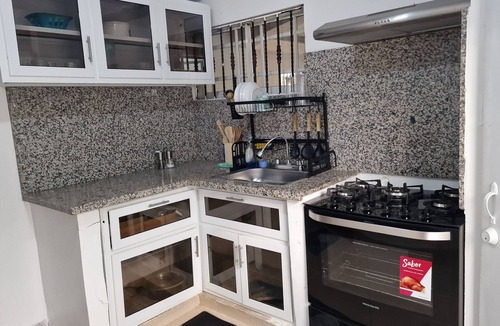 Santiago de los Caballeros Villa | Lujosa Villa María de 2,034ft2 con piscina privada, 3 cocina, BBQ, Gacebo y más.