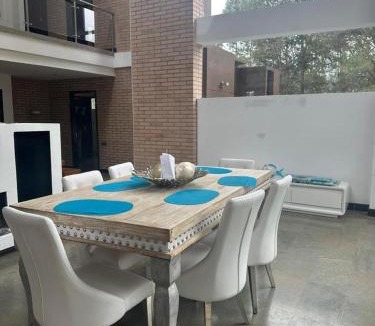 Envigado Villa | lujosa y tranquila casa en envigado